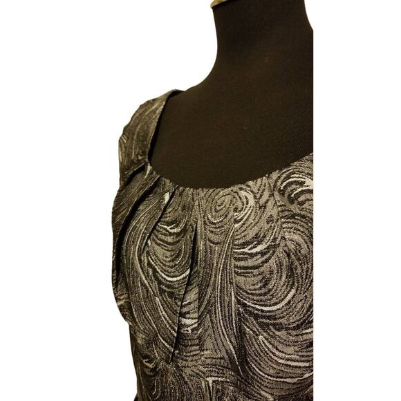 London Times Black Gray Swirled Metallic Cap Sleeve Belt Waist Dress NWT Size 10 - Picture 5 of 9